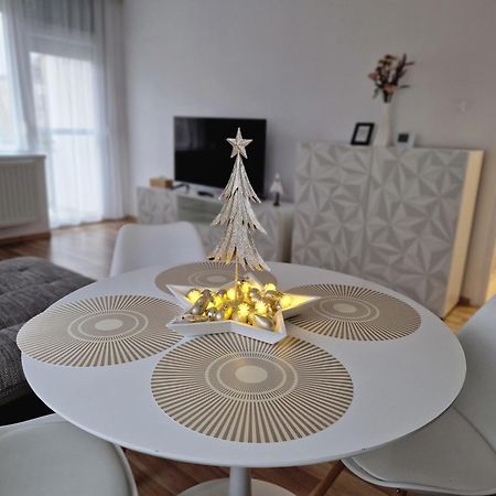 Matrix Apartman Bekescsaba Rom bilde